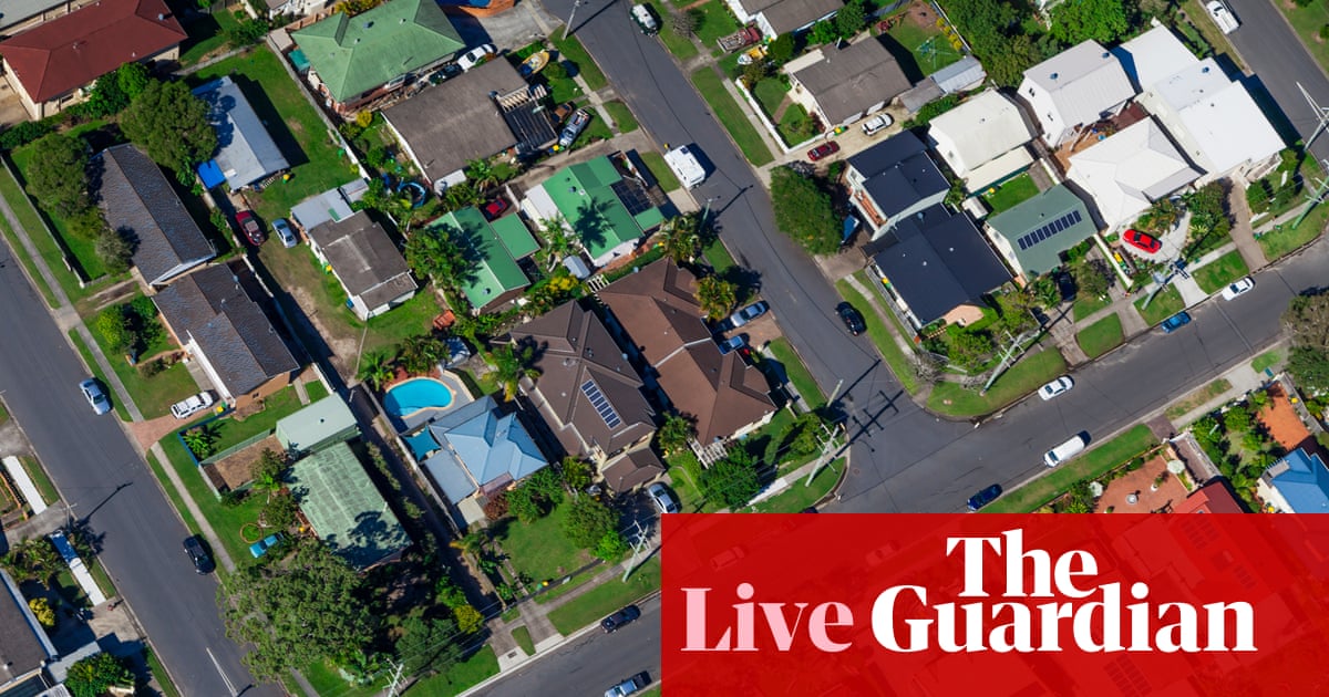 News live: capital city house prices fall below $1m; AI can drag productivity back up, Treasury says